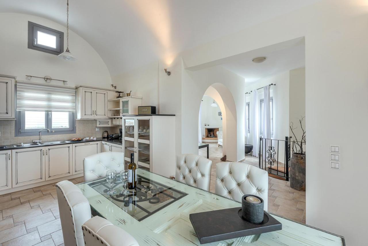 Hemera Holiday Home Villa On Santorini Akrotiri  Exterior photo